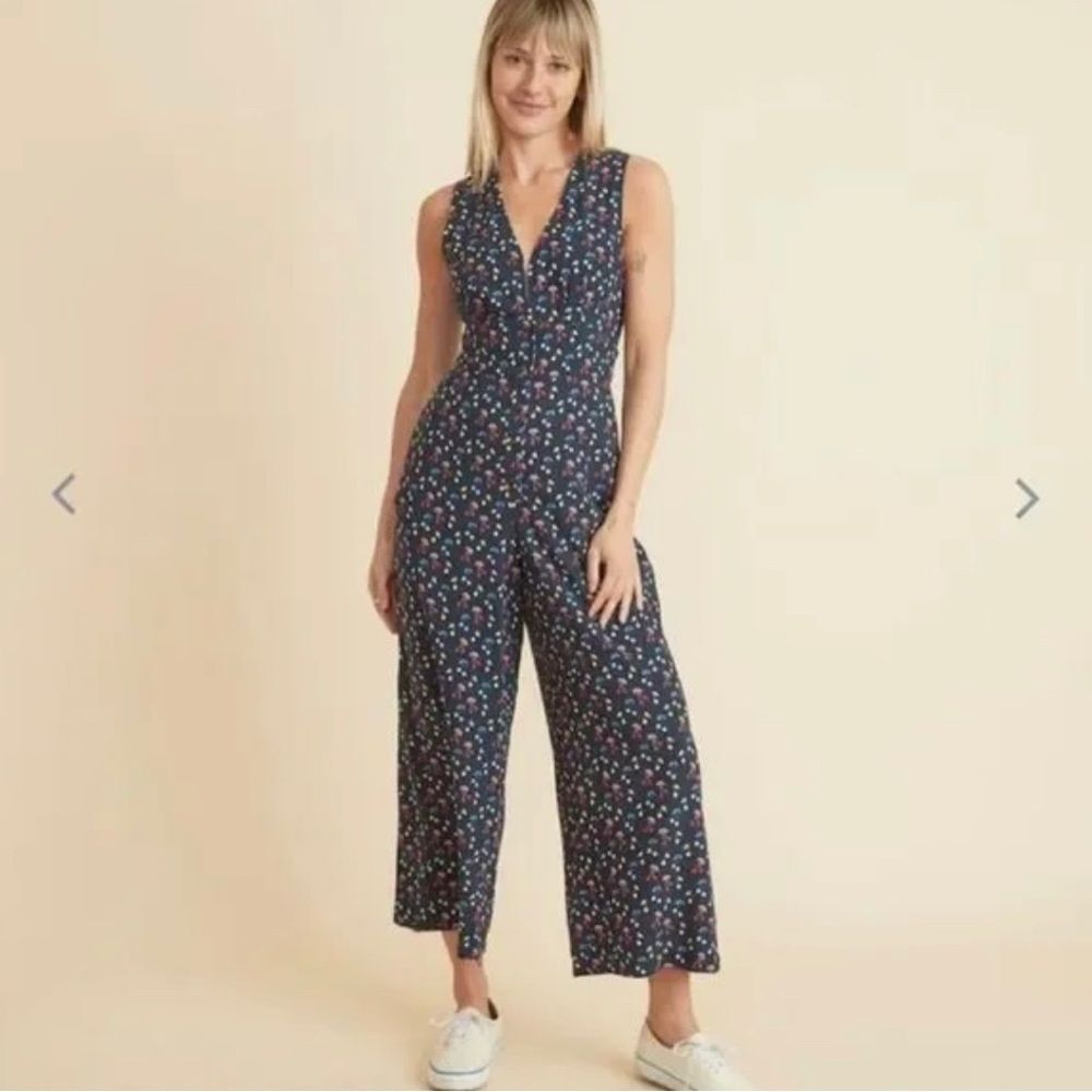 Marine Layer Holli Navy Cherry Print Wide Leg Cropped Jumpsuit XS - Picture 3 of 13